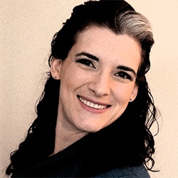 Melanie Warren